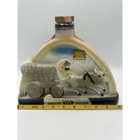 Vintage Jim Beam Harolds Club Whiskey Bottle Wagon Decanter 1969 IA Stamp - Picture 2 of 5